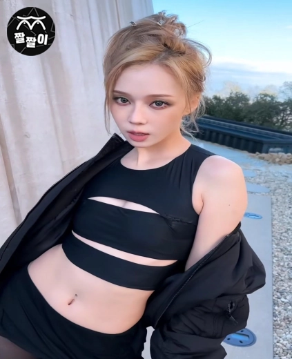 에스파 윈터 섹시 화보 야꼽 노출