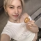위에서 보는 엔믹스 배이 크롭티 끈나시