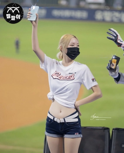 두산 베어스 치어리더 서현숙 배꼽