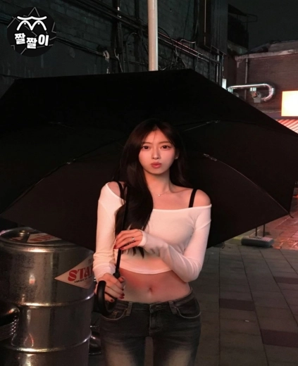 아이돌급 미모 어꺠끈 브라 노출