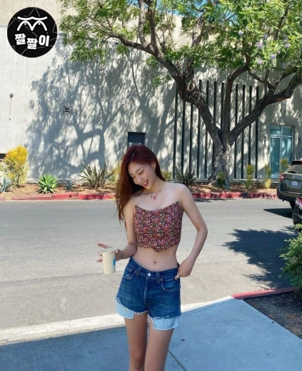 아나운서 박지영 배꼽 핫팬츠
