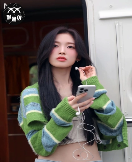오마이걸 청순가련 배꼽