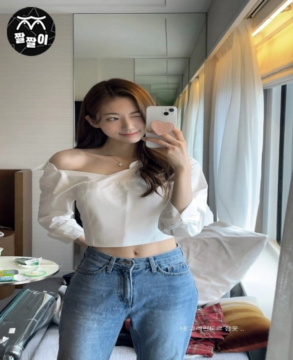 청순미 폭발 개미허리 배꼽
