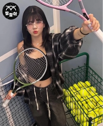 귀염뽀짝 테니스녀