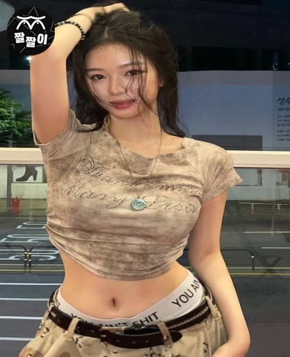눈을 뗄수없는 미친몸매