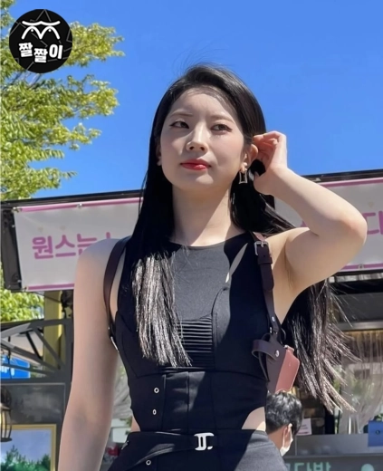 트와이스 다현 은근슬겨 노출