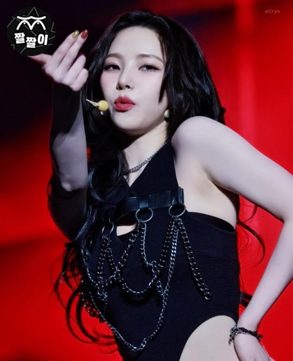 에스파 카리나 야드랑이 주름