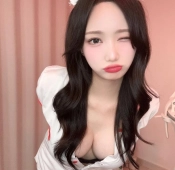 우정X4 섹시 간호사