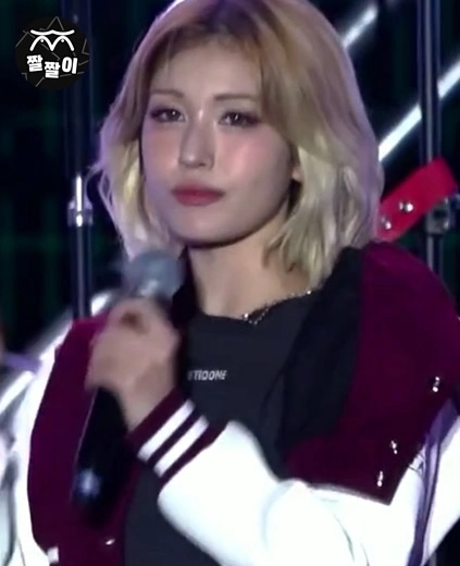 전소미 고려대 허리놀림