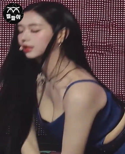 깊은골짜기 김채연