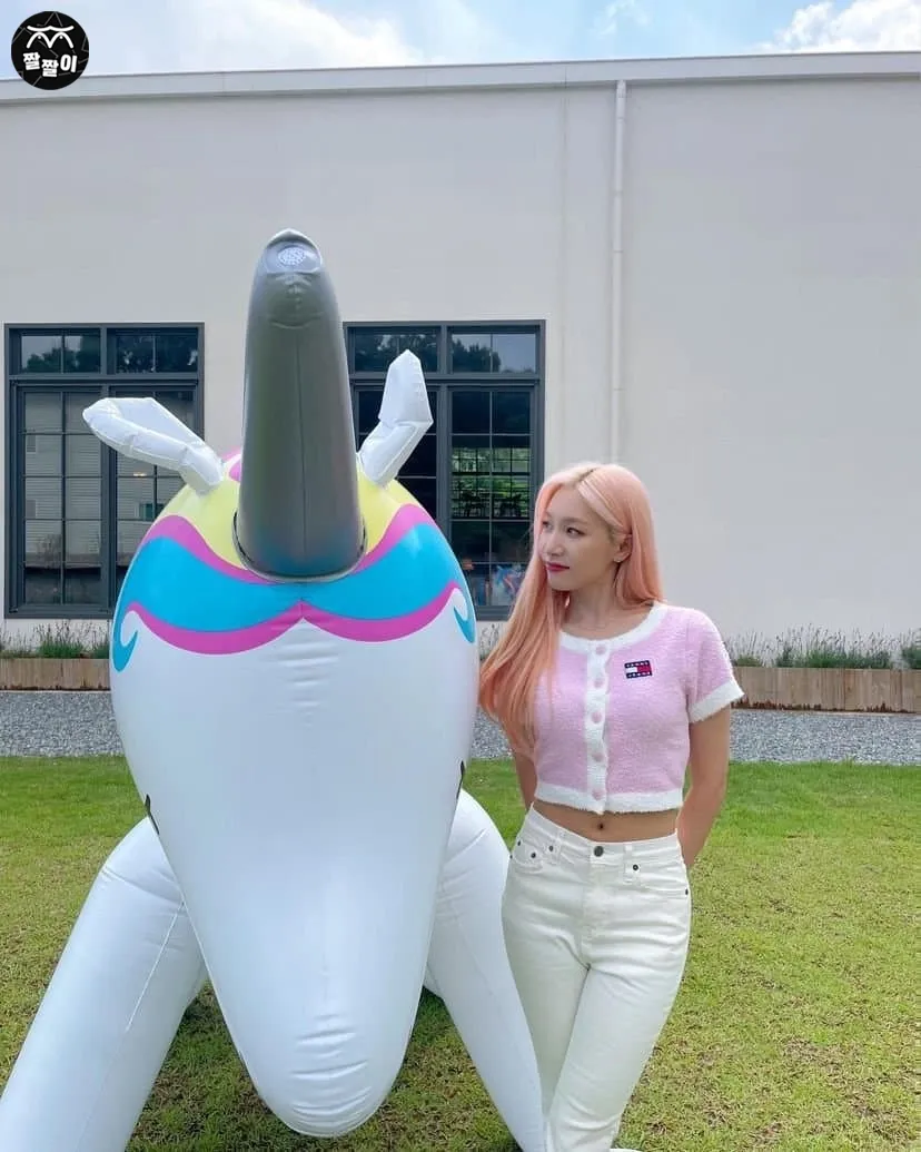 라붐 아이돌 소연 배꼽