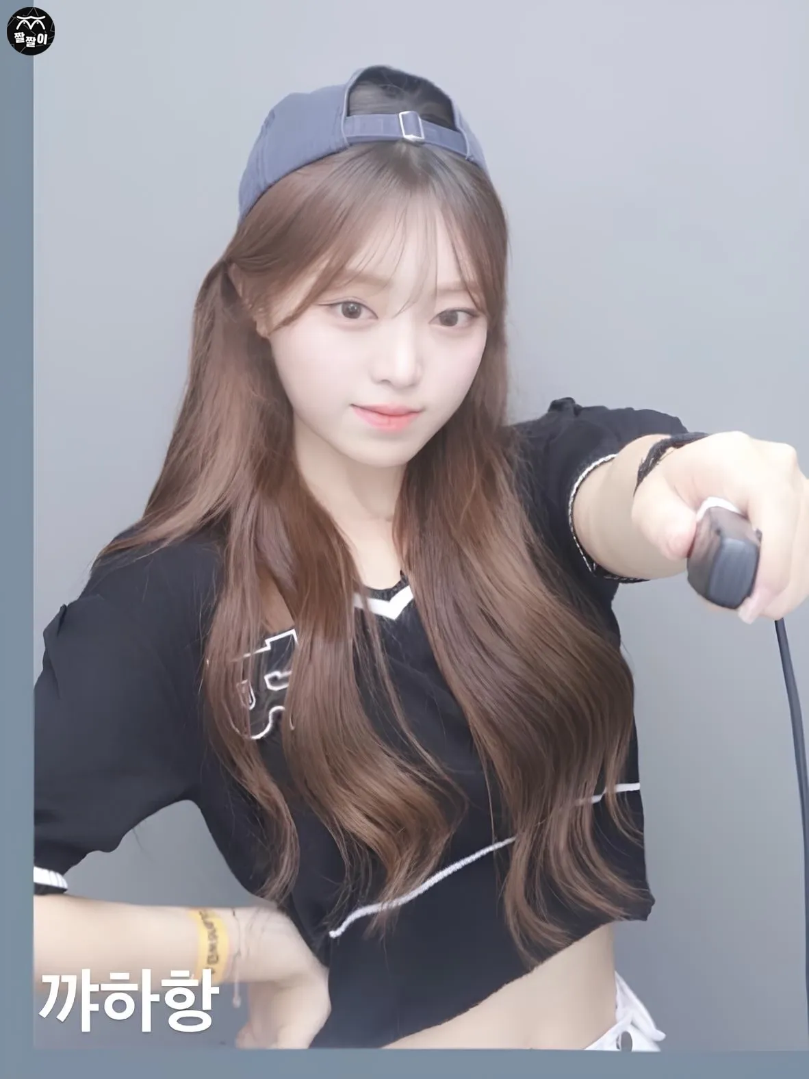 상큼발랄 여친룩 배꼽노출