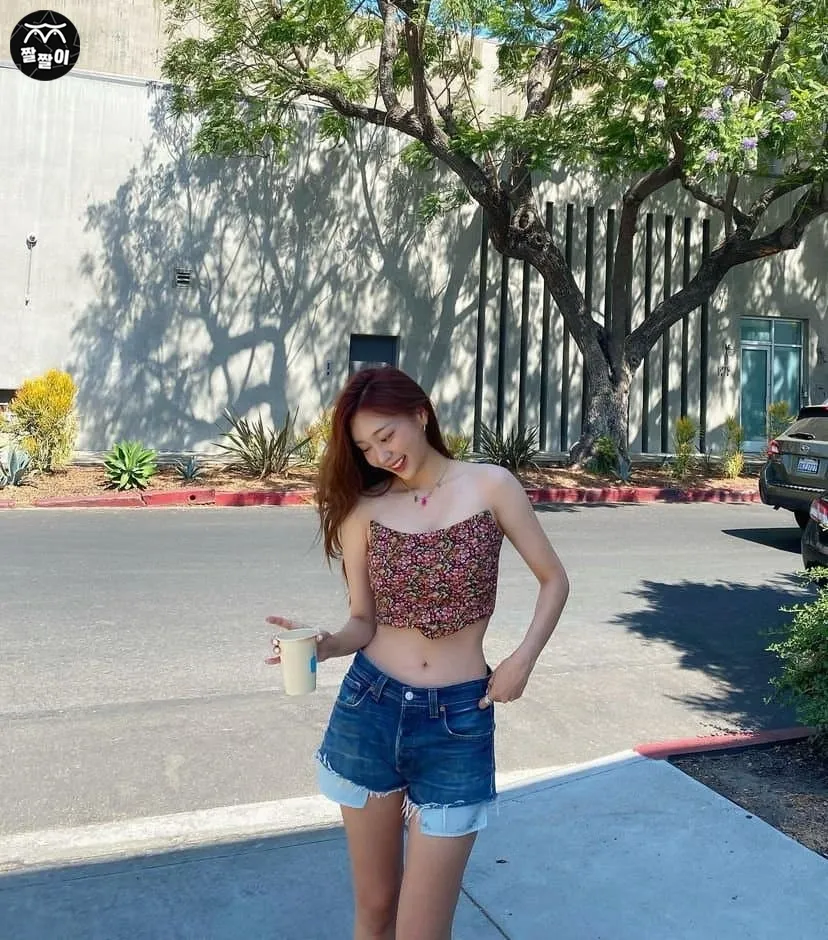 아나운서 박지영 배꼽 핫팬츠