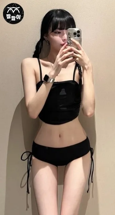 수줍게 웃는게 귀여워