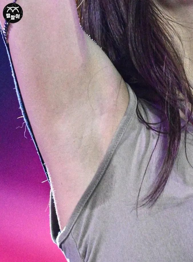 프로미스나인 나경 겨땀 겨로즈업