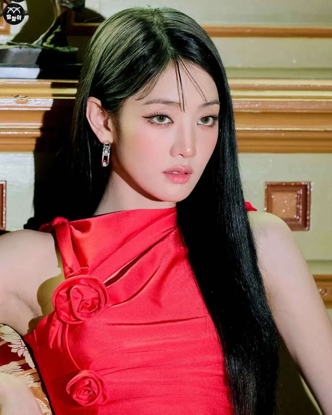 (여자)아이들 민니 접겨