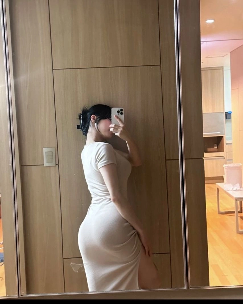 전완근이 심상치 않은 헬창 누나