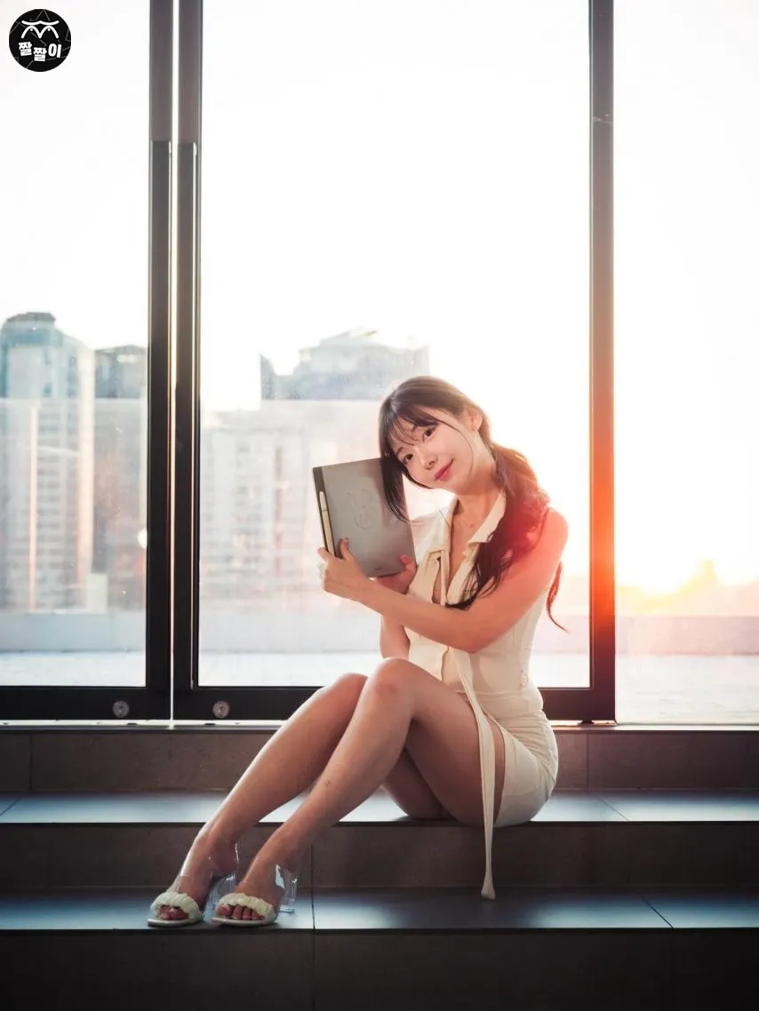 쏘블리 오피스룩 컨셉 화보 촬영