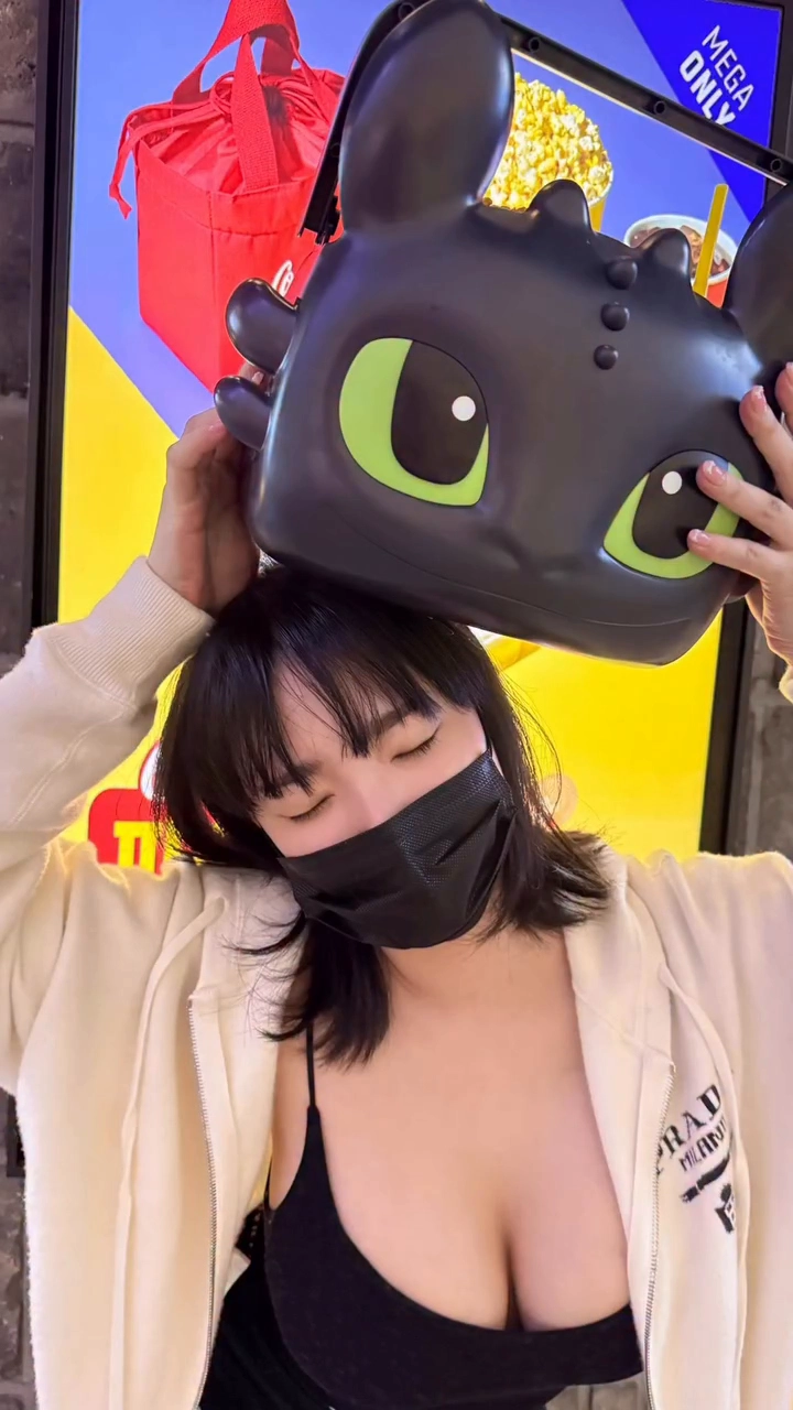 묵직함이 안숨겨지는 강인경